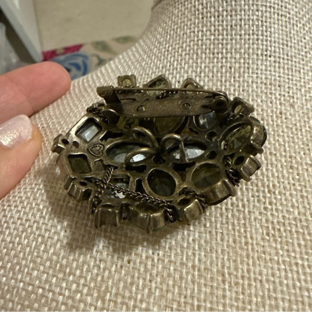 Stella & Dot‎ Green Gemstone Brooch